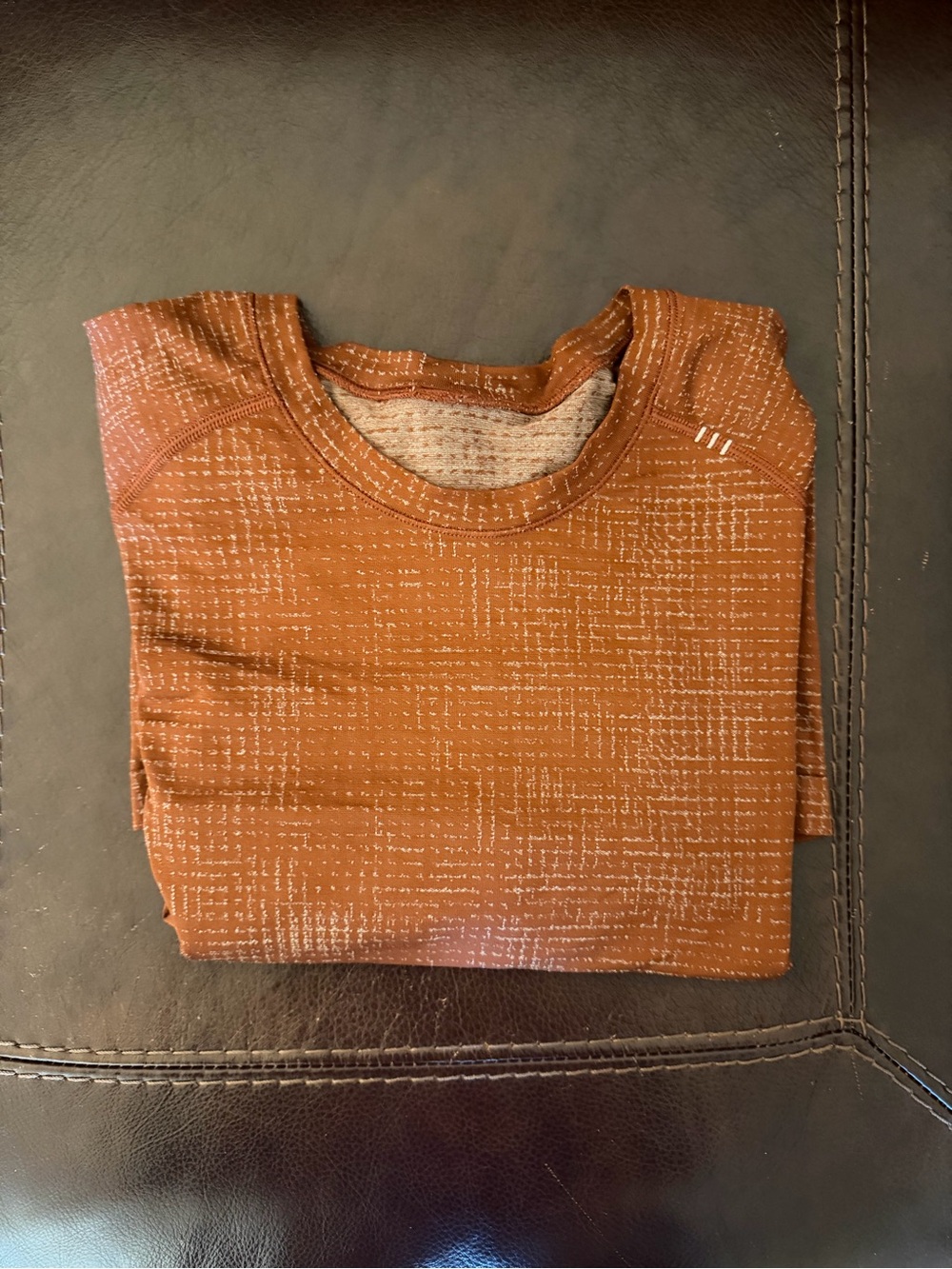 Lululemon Metal Vent Tech Long Sleeve Shirt Mens XL Orange Grid Raglan Geometric